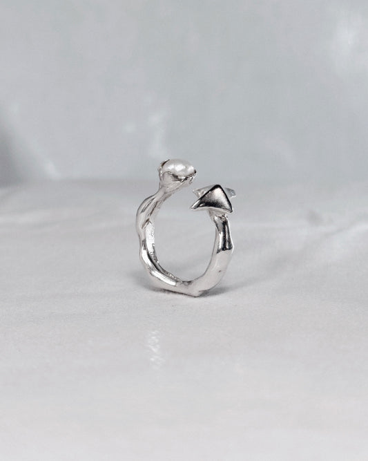 閃星珍珠銀鑲戒