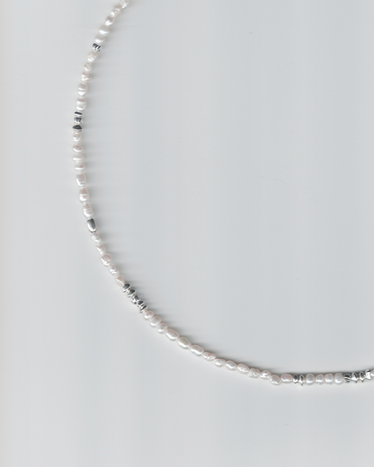 細銀珍珠項鍊