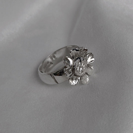 Flora Silver Ring